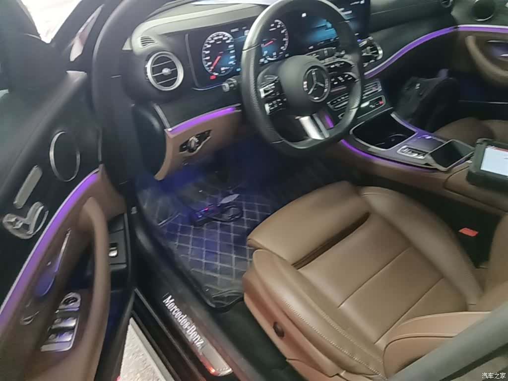 Mercedes-Benz E-Class, 2023 16