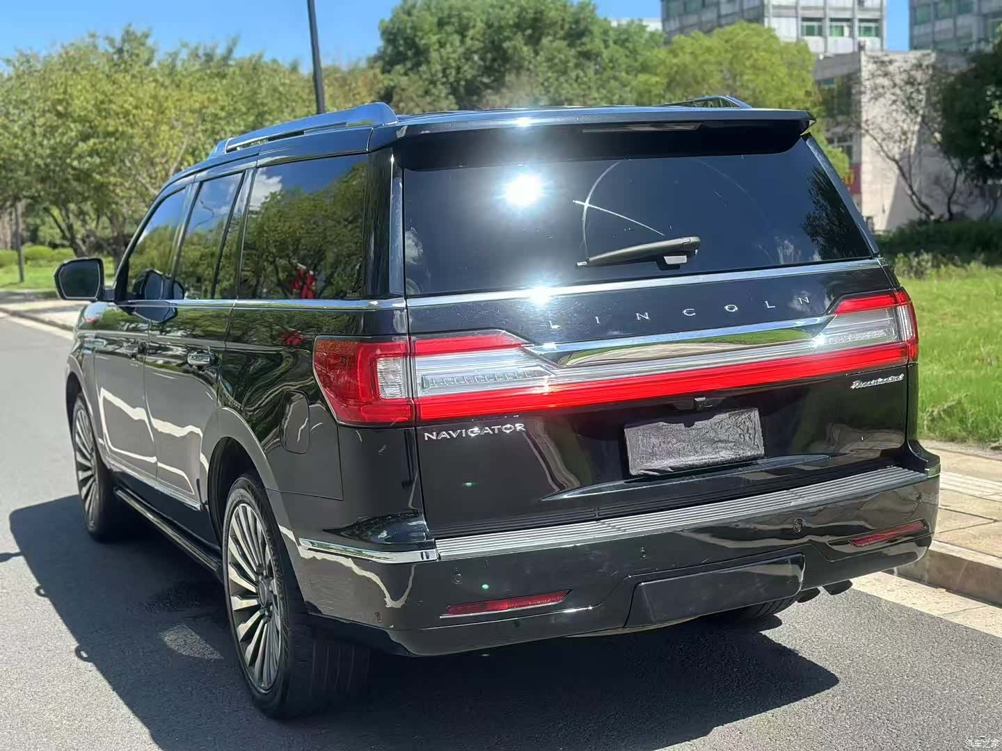 Lincoln Navigator, 2019 3