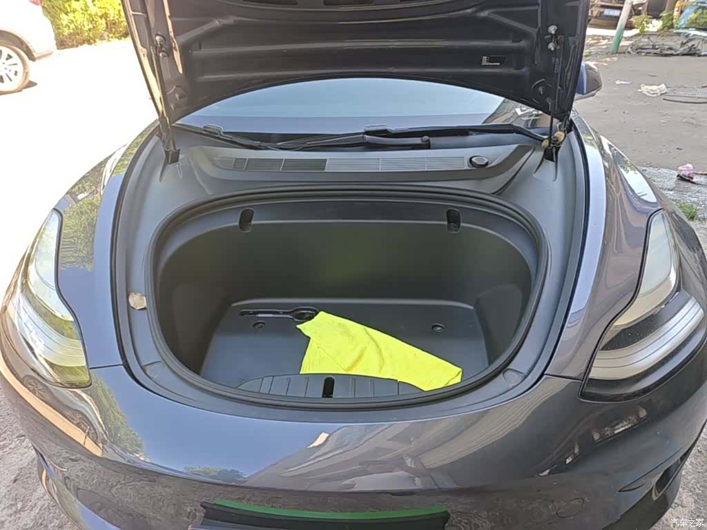 Tesla Model 3, 2020 20