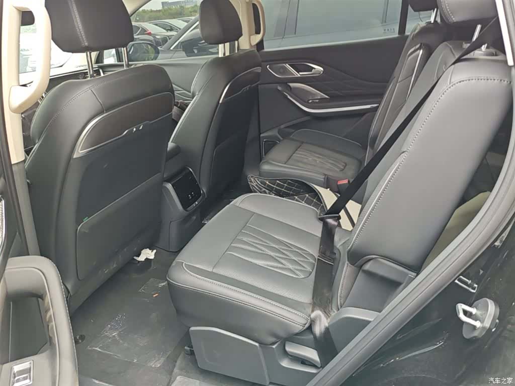 Hongqi HS7, 2024 17