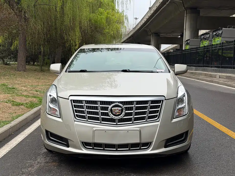 Cadillac XTS