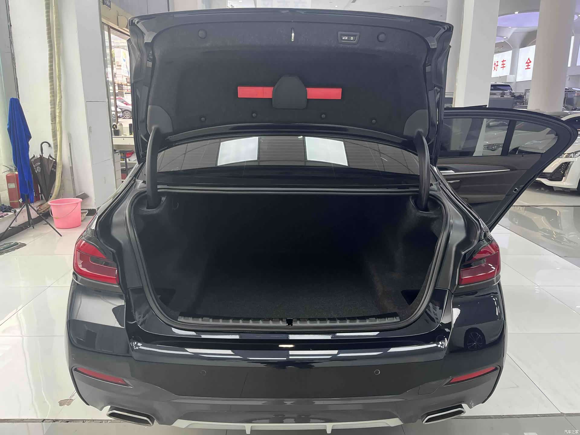 BMW 5 Series, 2023 20