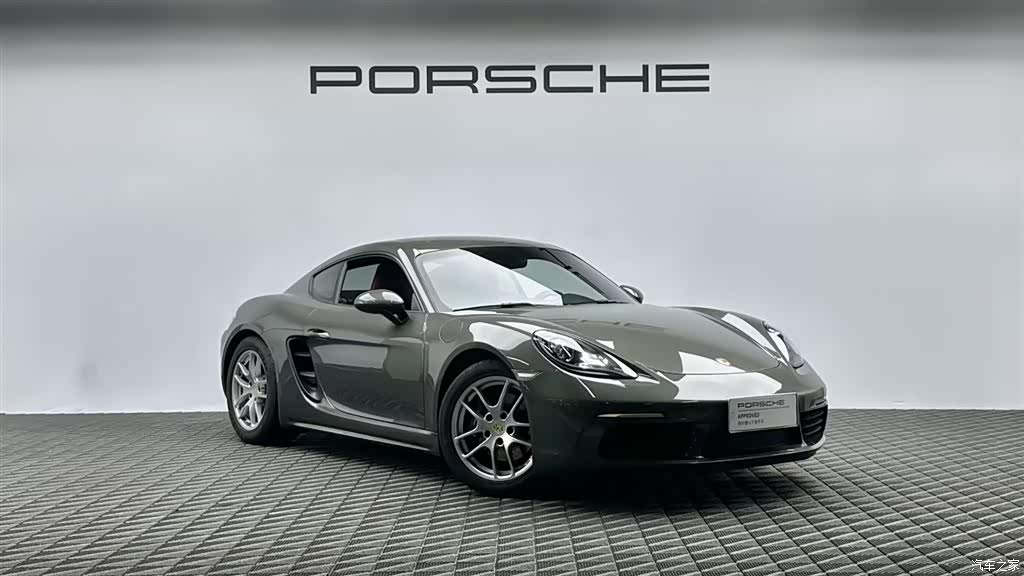 Porsche Cayman, 2023 3