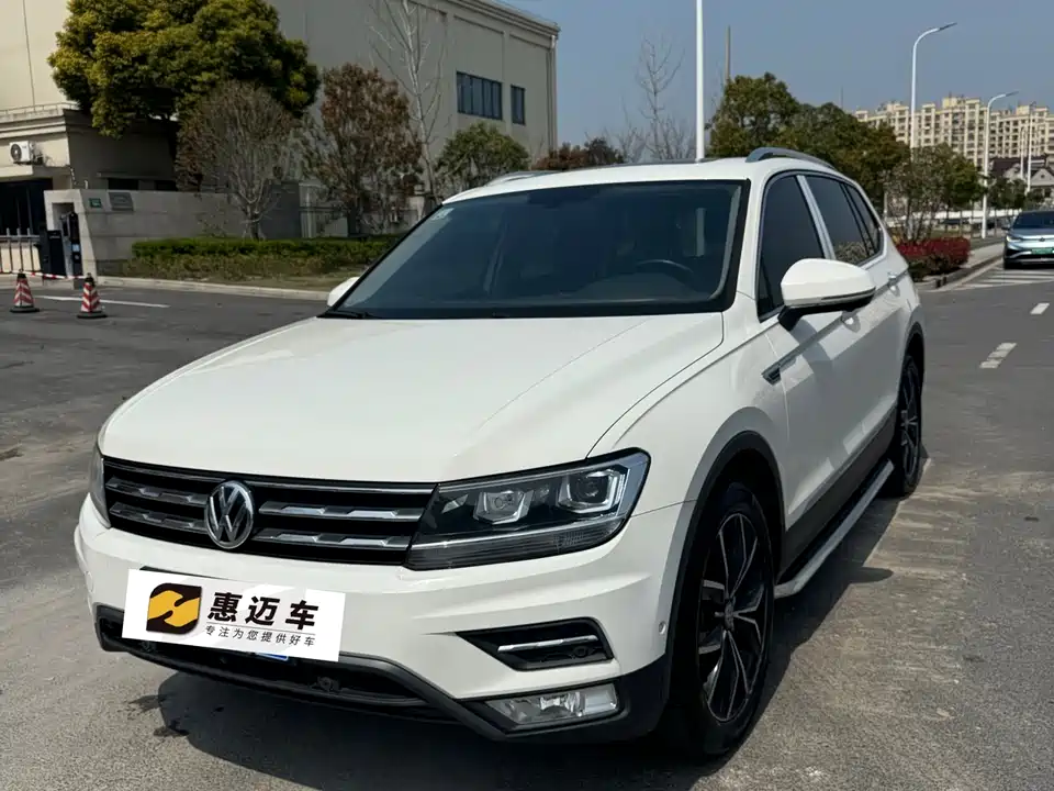 Volkswagen Tiguan L