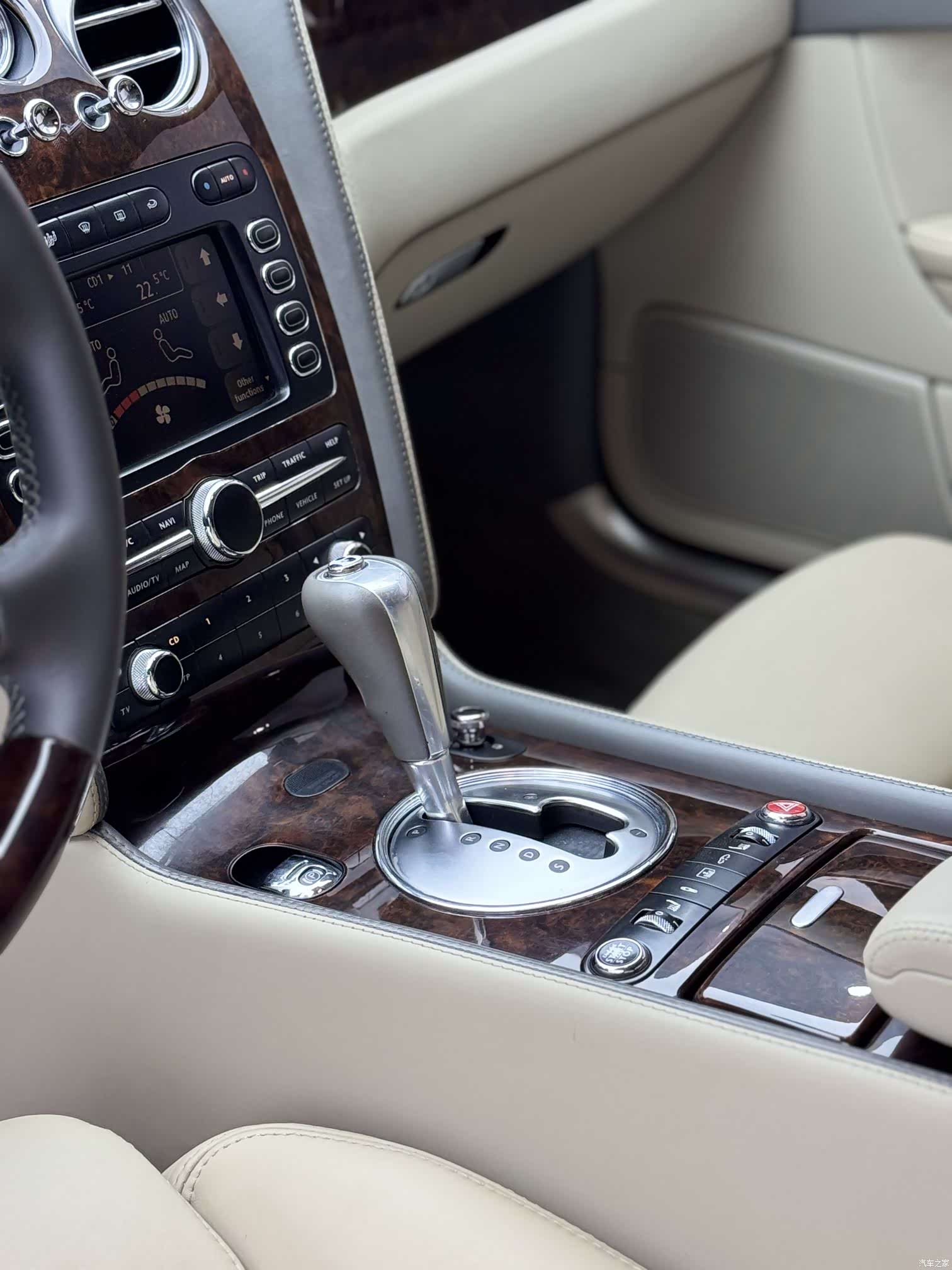 Bentley Flying Spur, 2007 14