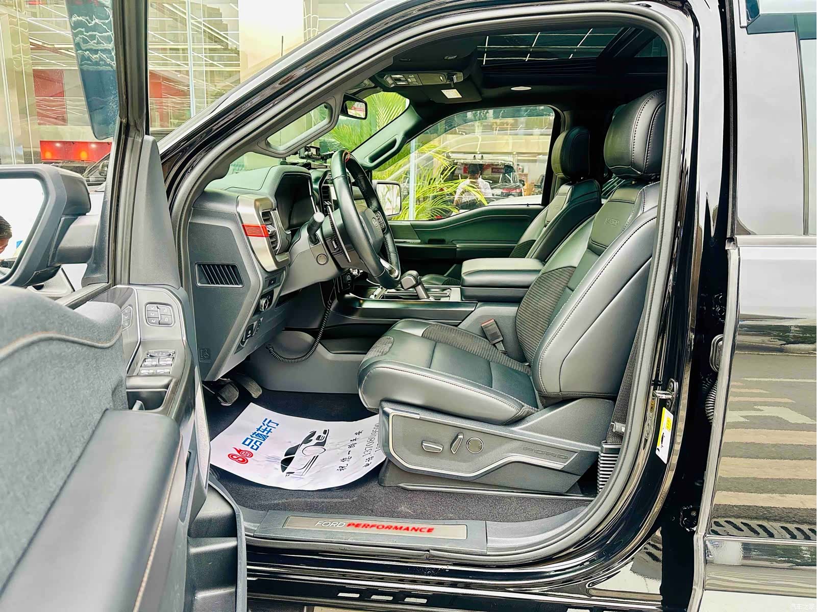 Ford F-150, 2023 все фото