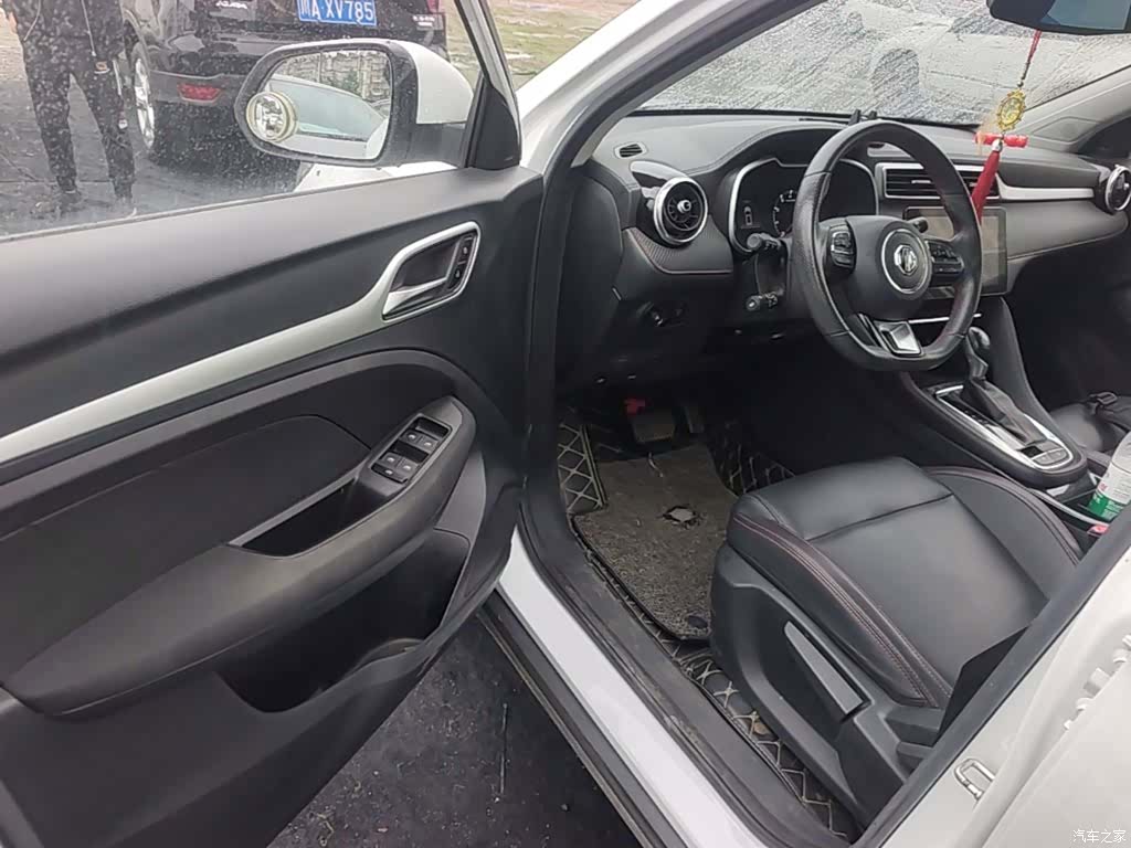 MG ZS, 2019 16