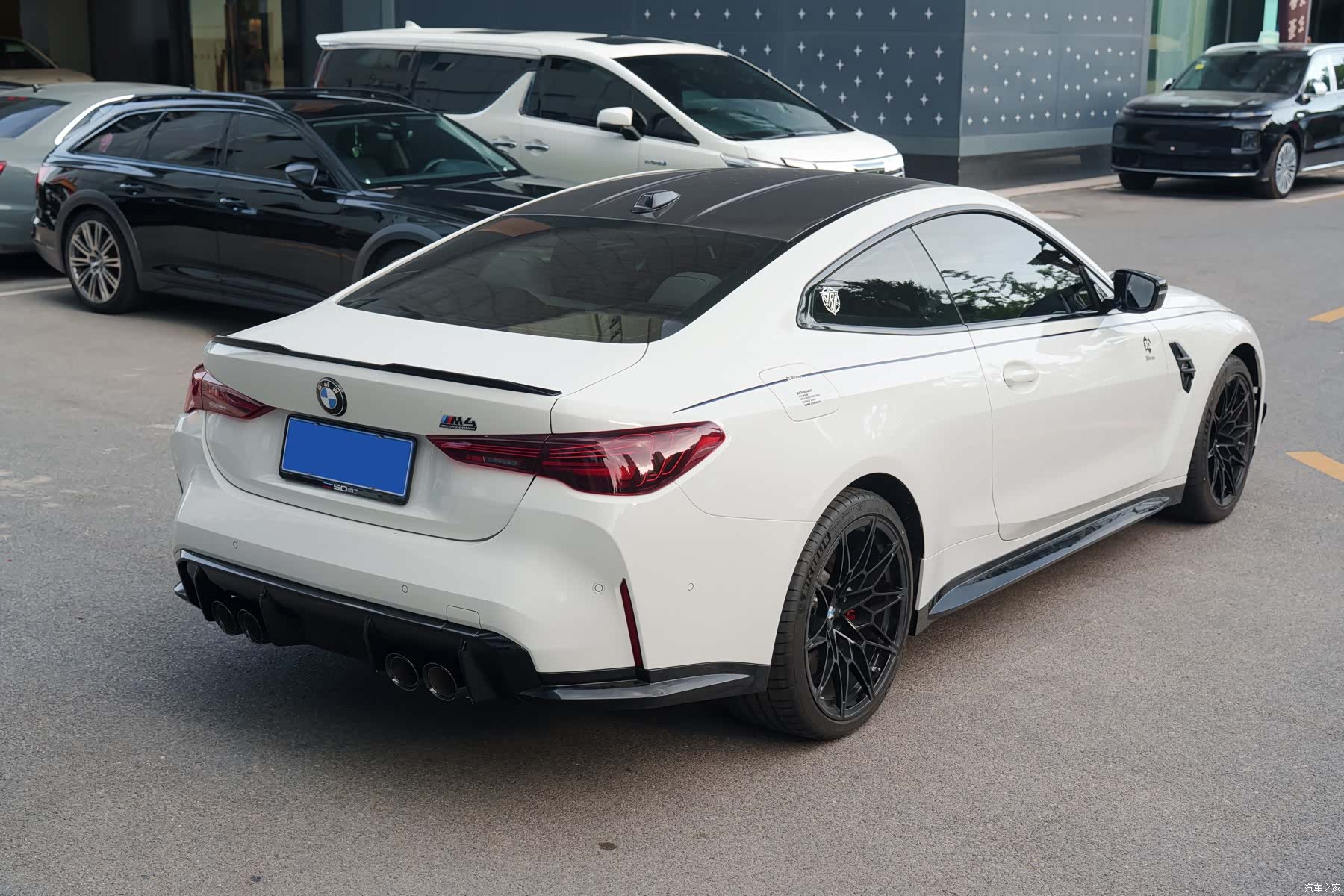BMW M4, 2025 все фото
