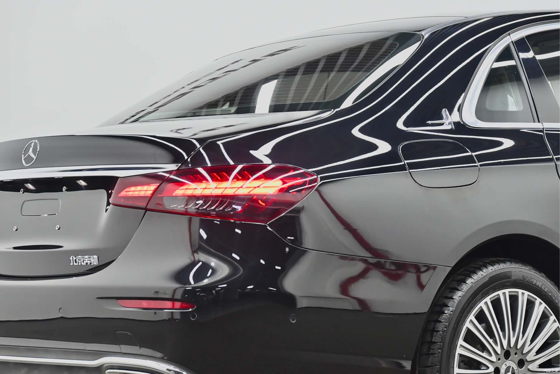 Mercedes-Benz E-Class, 2022 37