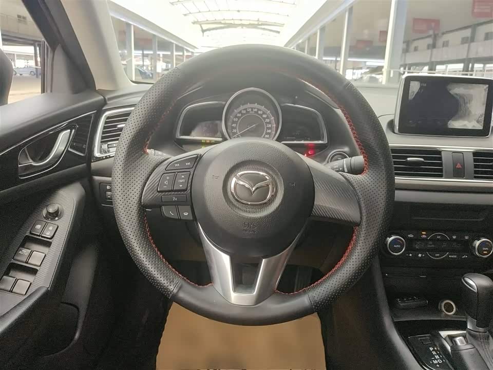 Mazda 3 Angkesaila Mazda 3 Angkesaila
