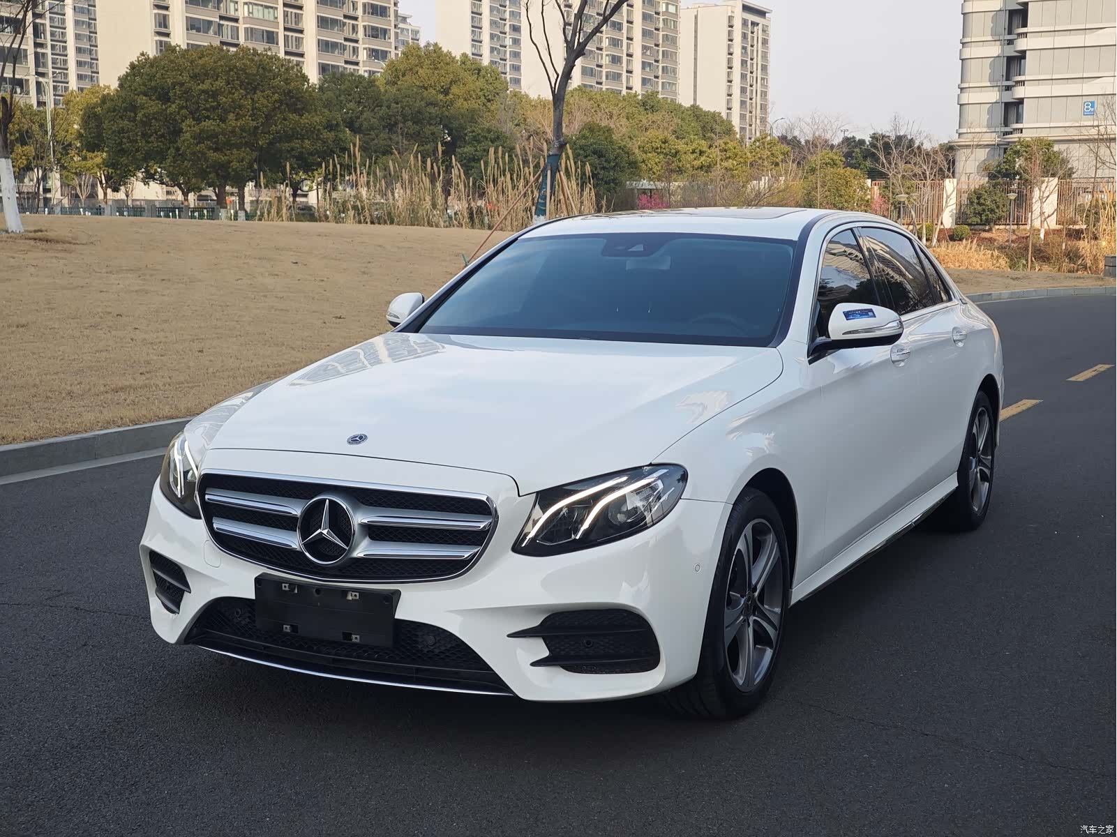 Mercedes-Benz E-Class, 2017 3