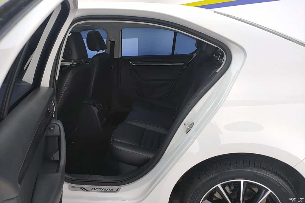 Skoda Octavia, 2016 11