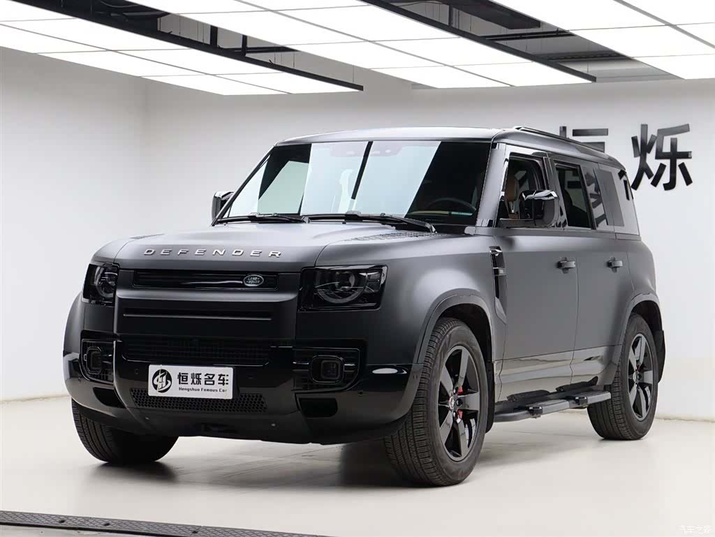 Land Rover Defender, 2024 31
