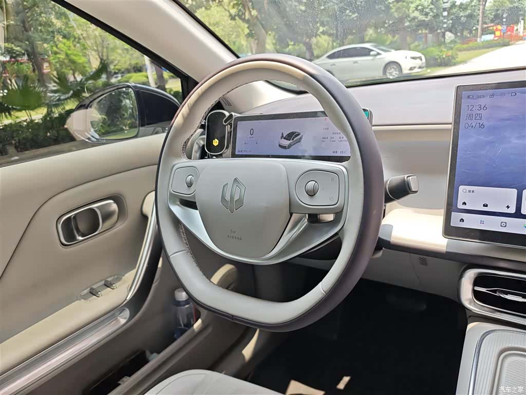 Leapmotor B01, 2025 10
