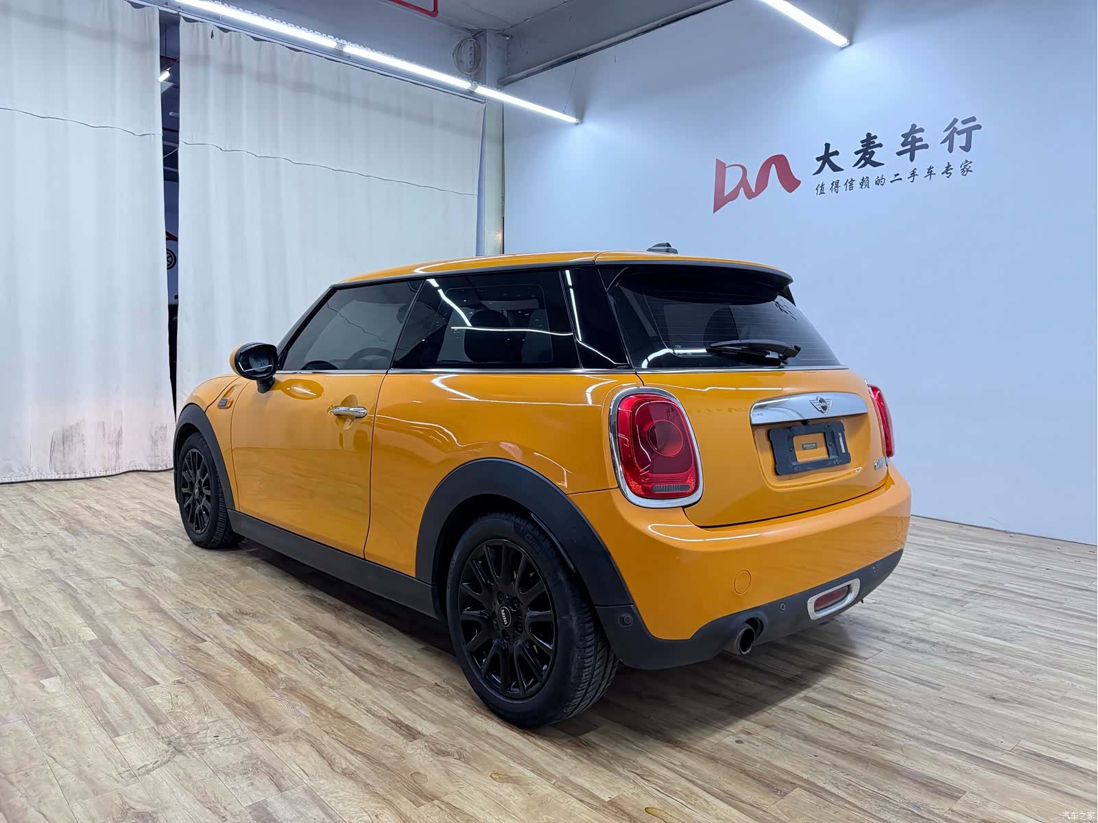 Mini ONE, 2017 6