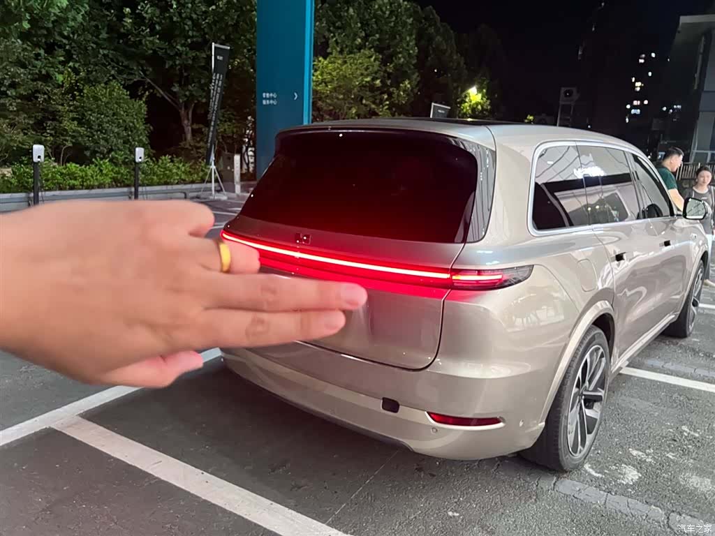 Li Auto L9, 2022 4
