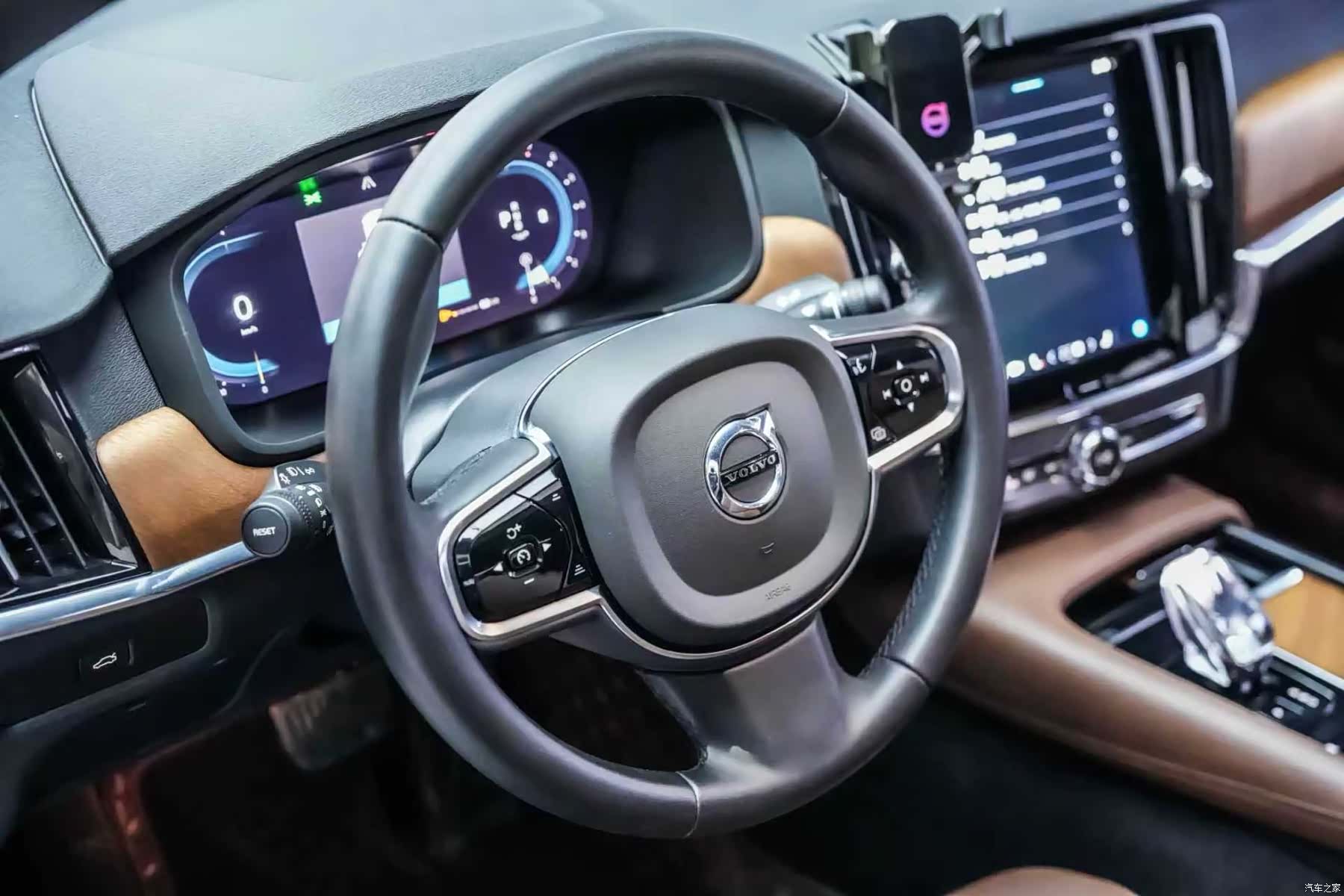 Volvo S90, 2023 9