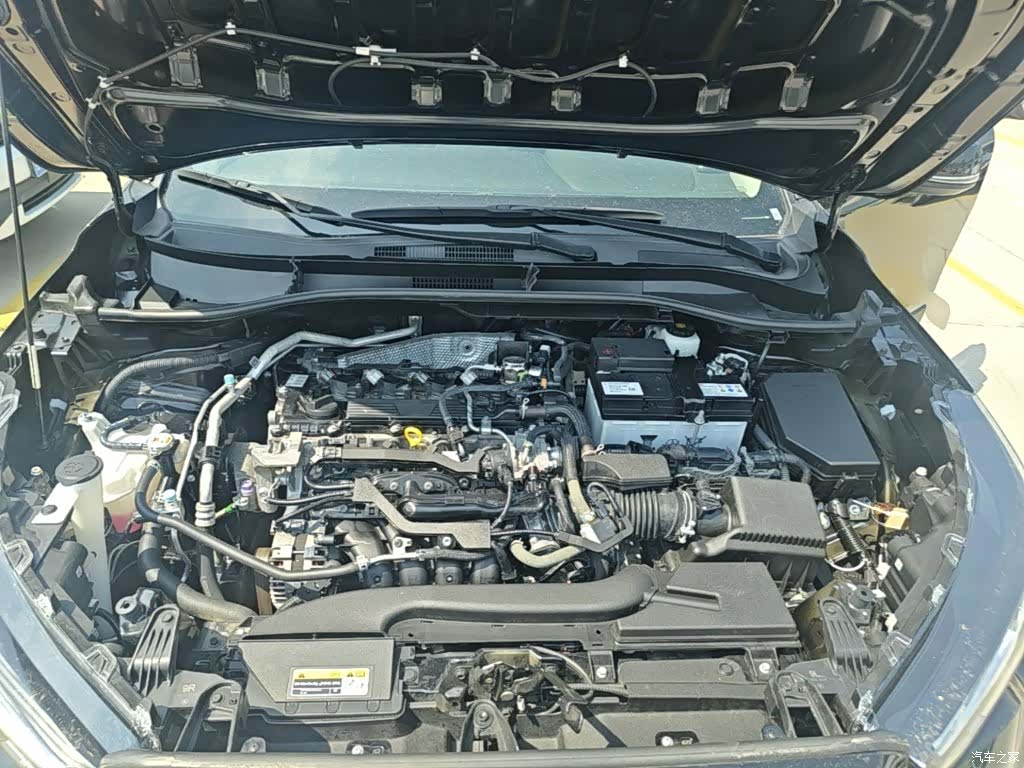 Toyota Frontlander, 2024 13