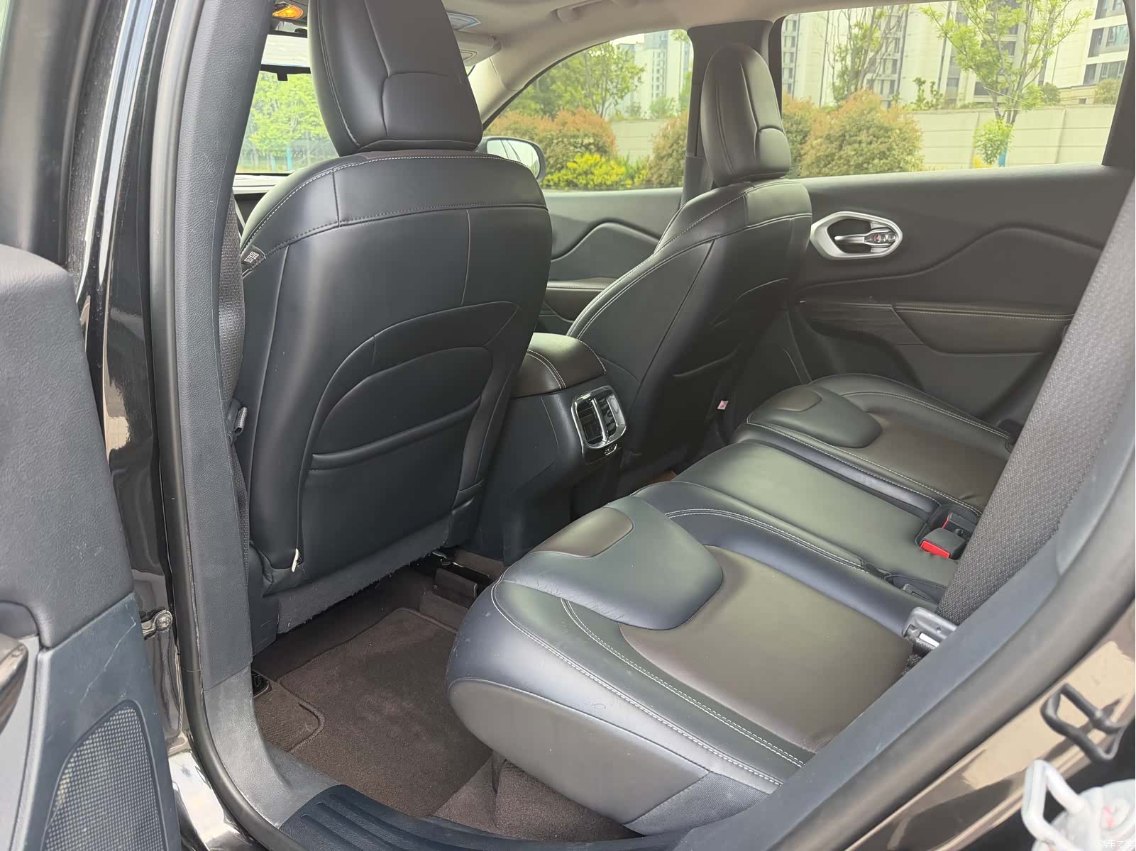 Jeep Cherokee, 2017 15