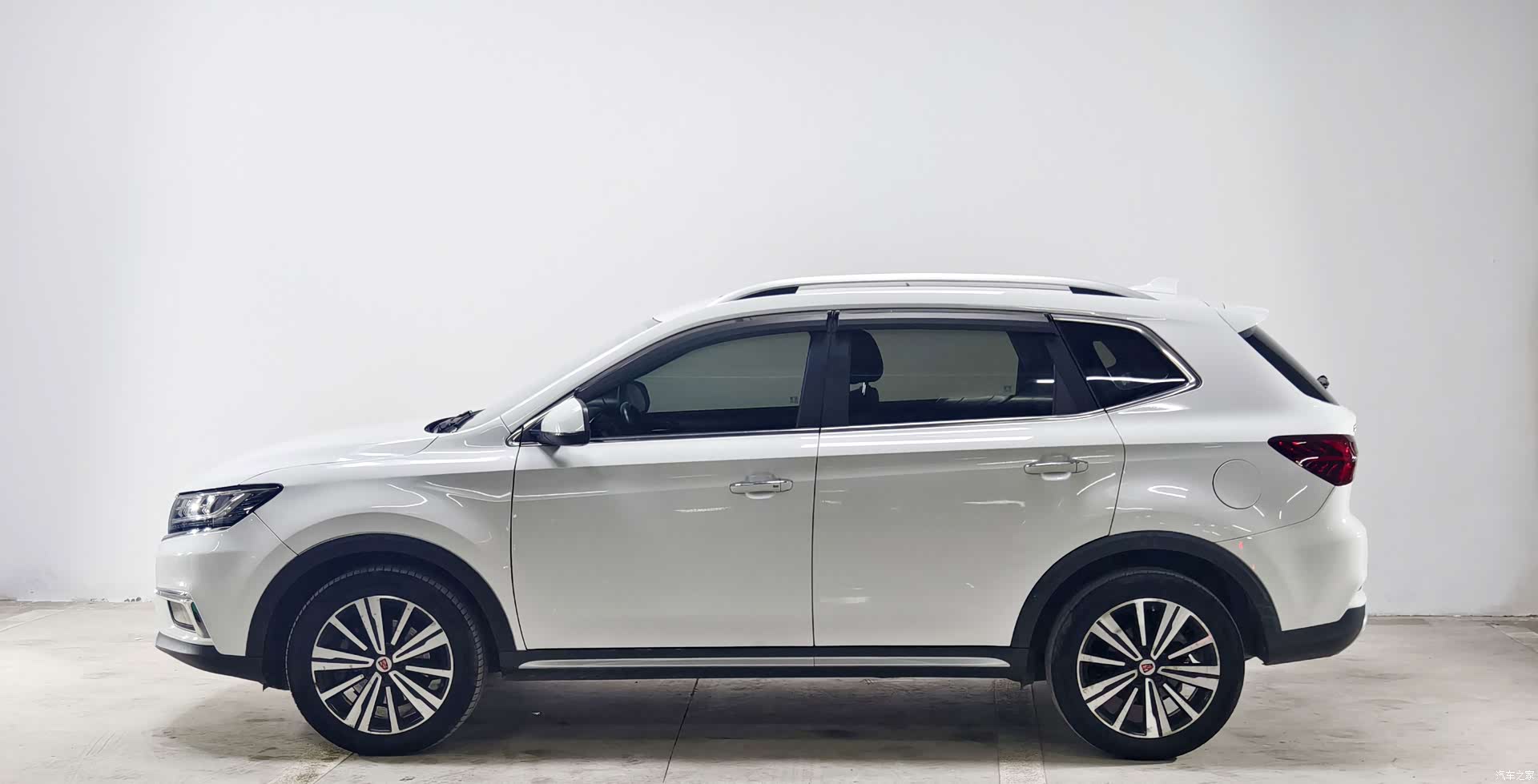 Roewe RX5, 2020 7