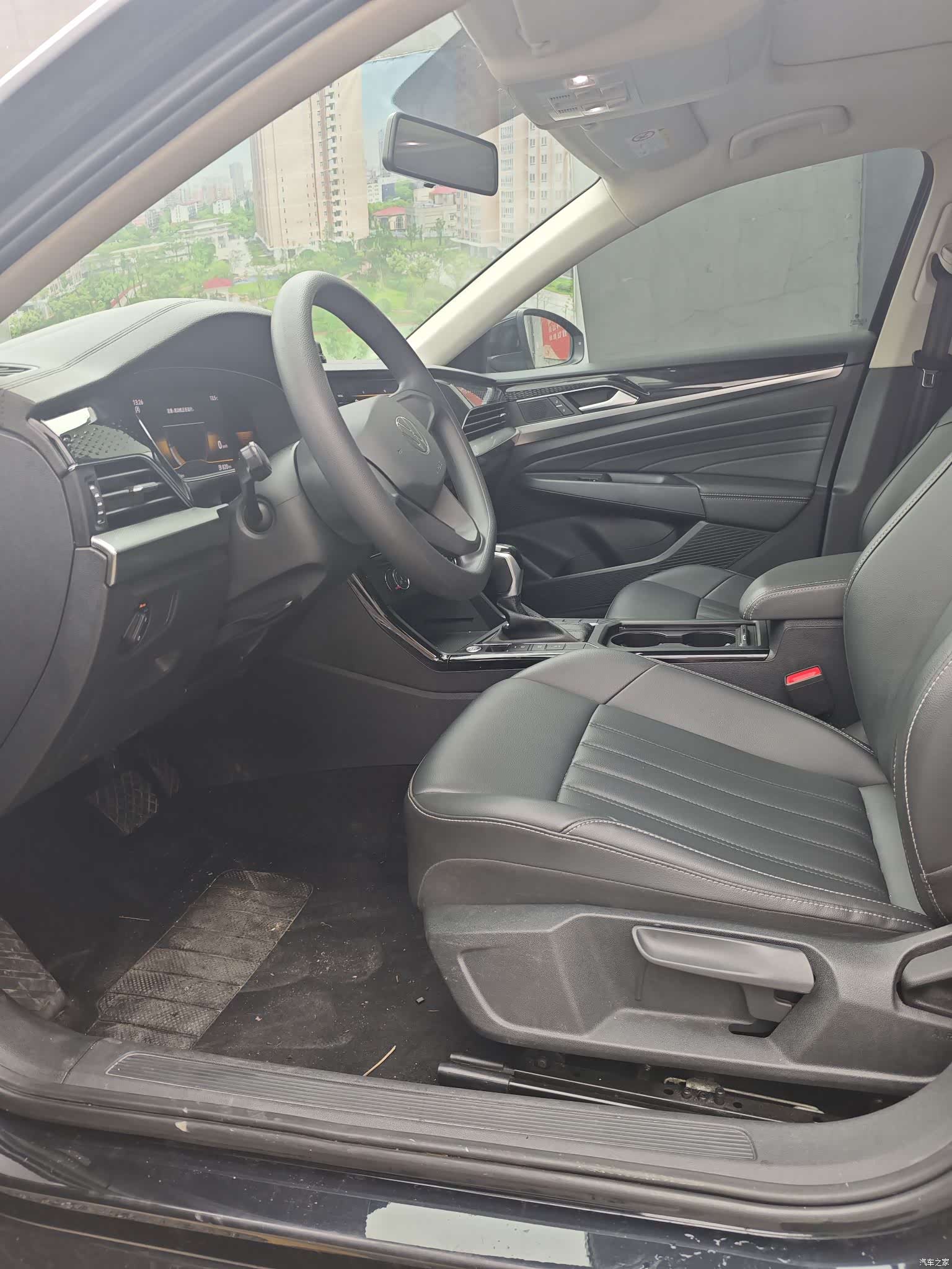 Volkswagen Passat, 2022 все фото