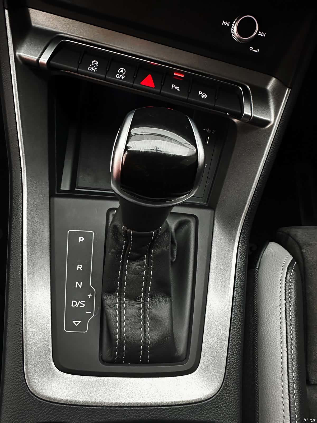 Audi Q3, 2022 21