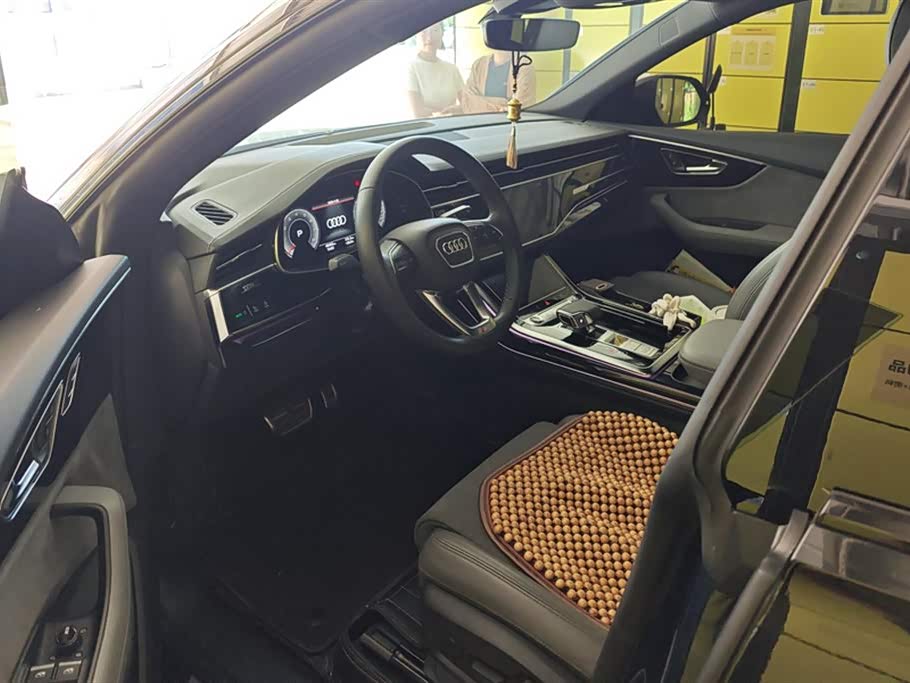Audi Q8 Audi Q8