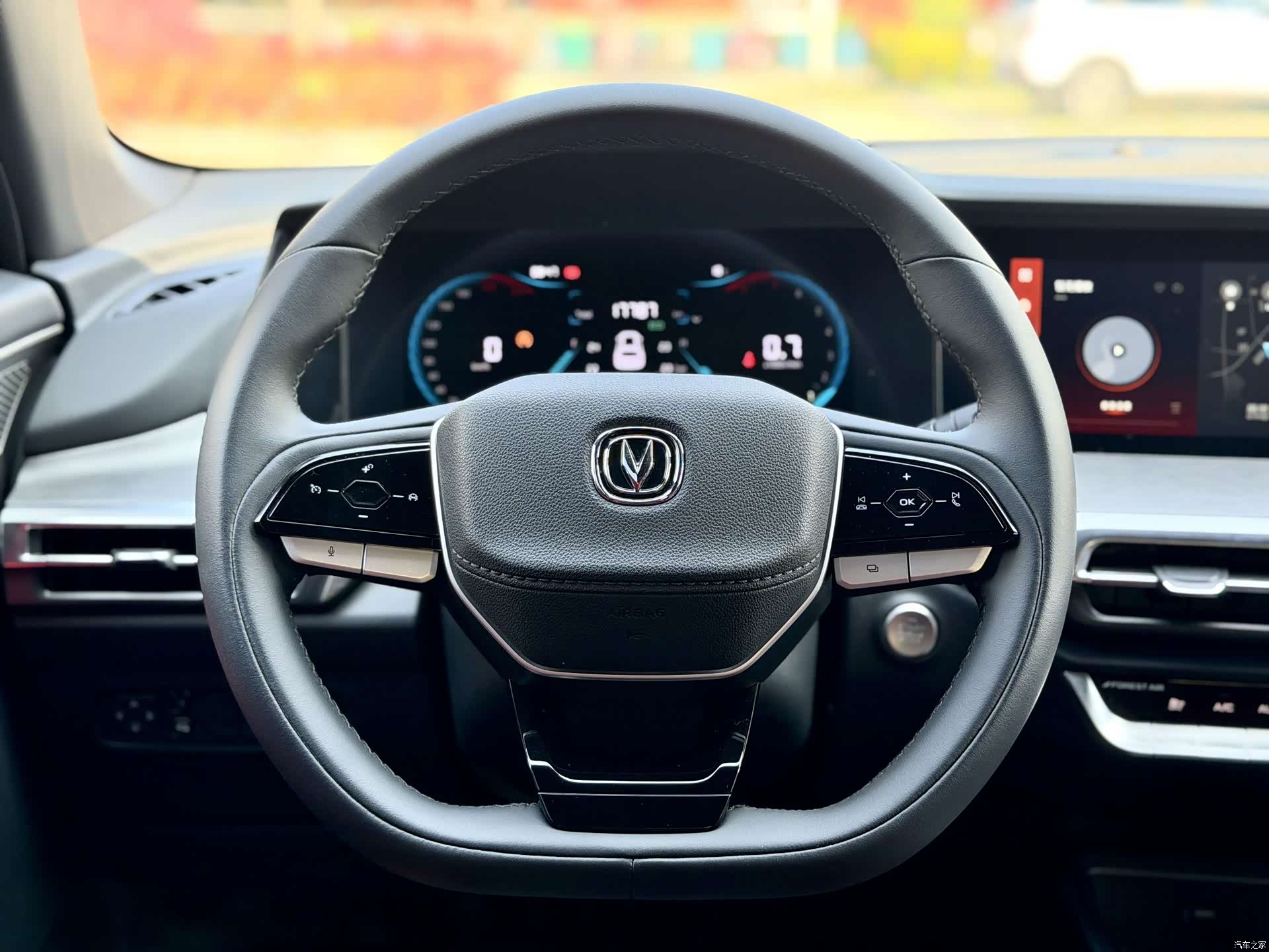Changan CS35, 2023 11