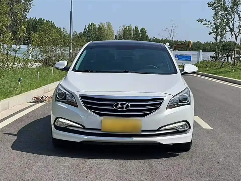 Hyundai Name picture