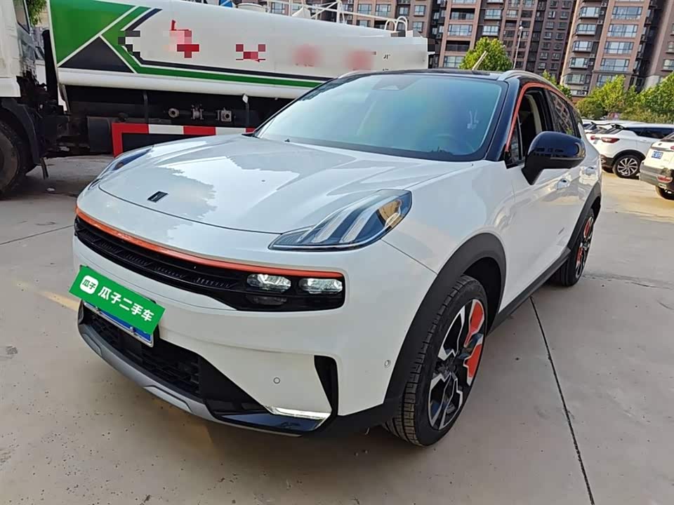 Lynk & Co 06 Lynk & Co 06