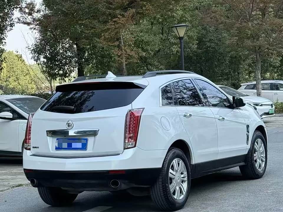 Cadillac SRX
