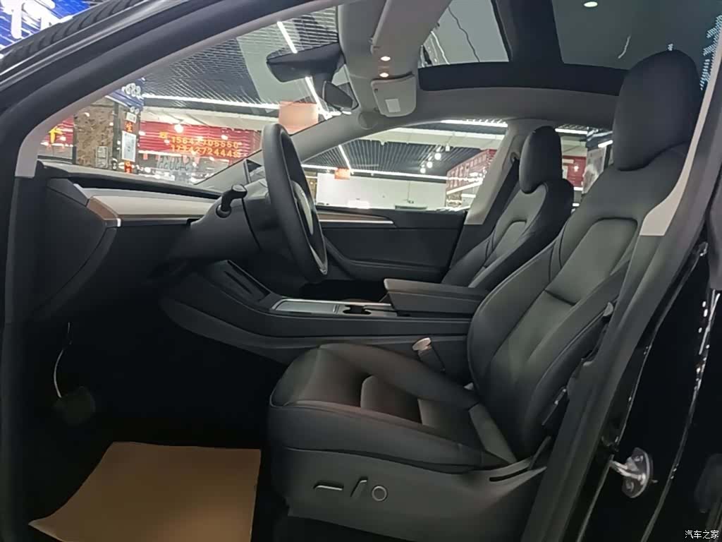 Tesla Model Y, 2021 15