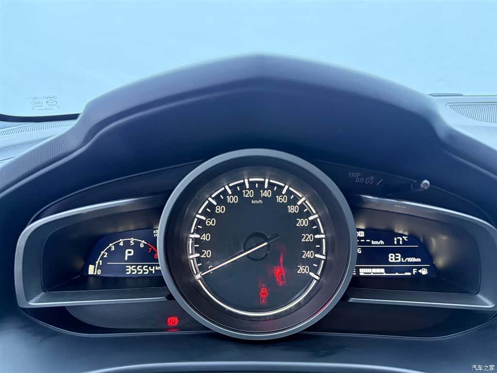Mazda CX-4, 2023 17