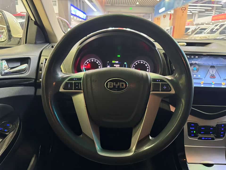 BYD e5 BYD e5