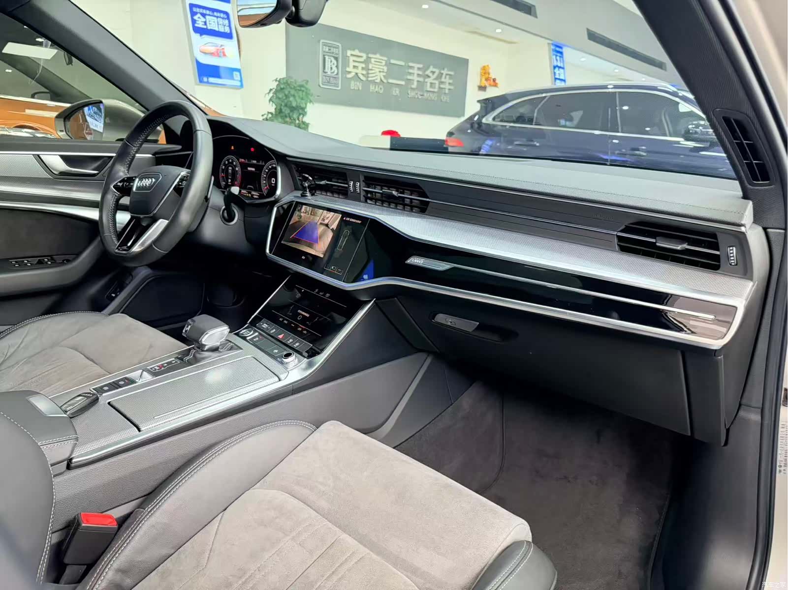 Audi A6L, 2019 6