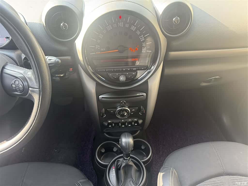 Mini Countryman, 2015 6
