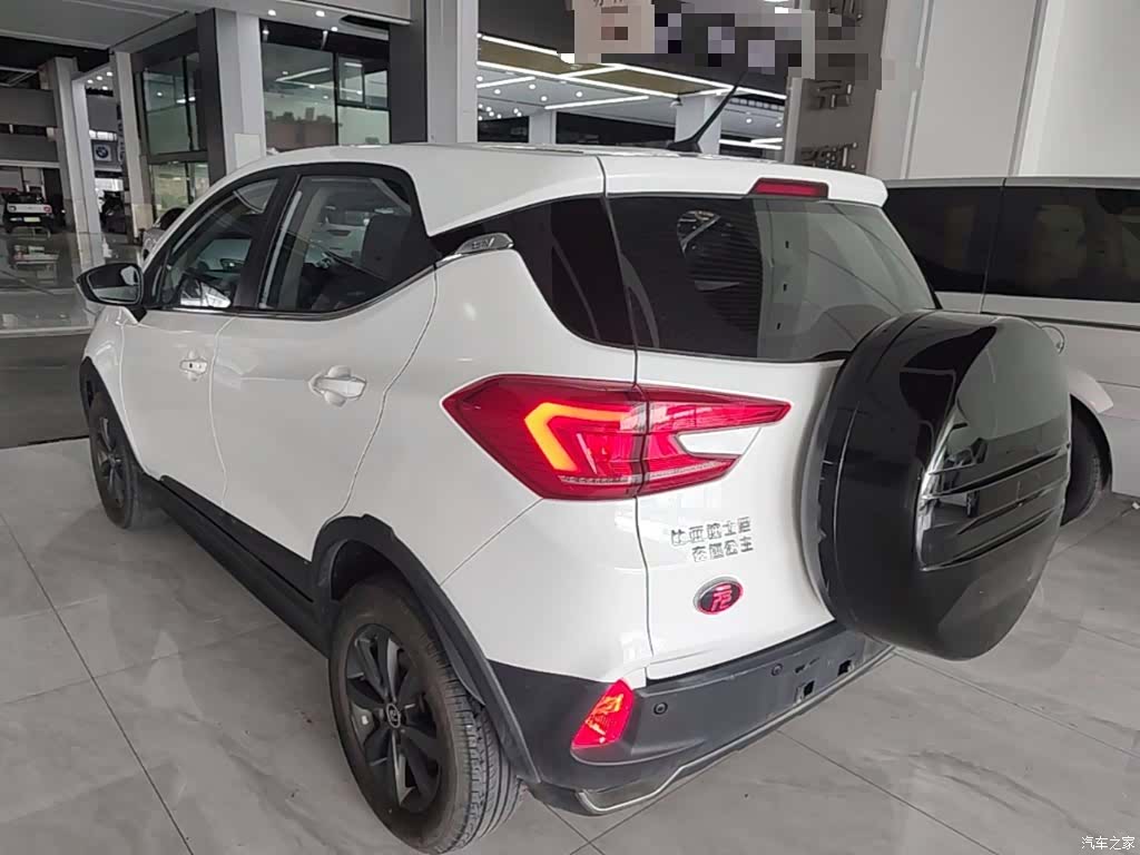 BYD Yuan, 2019 все фото