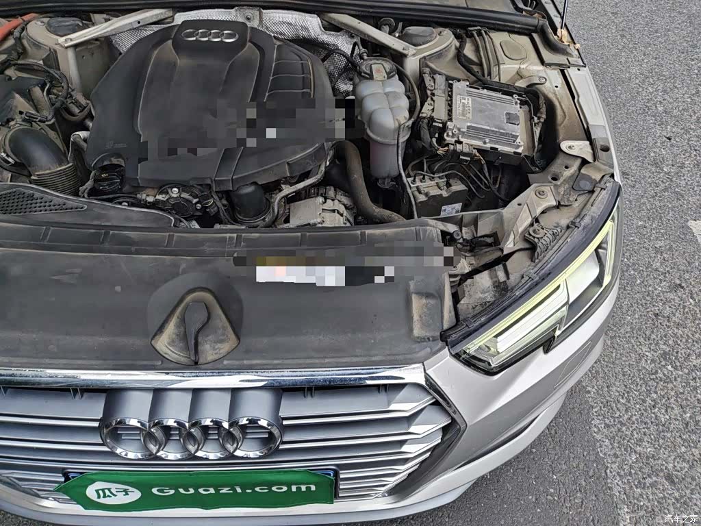 Audi A4L, 2019 22