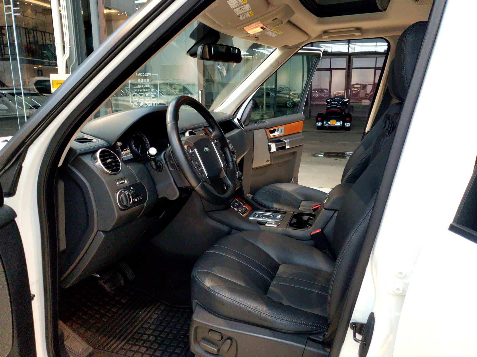 Land Rover Discovery, 2013 10