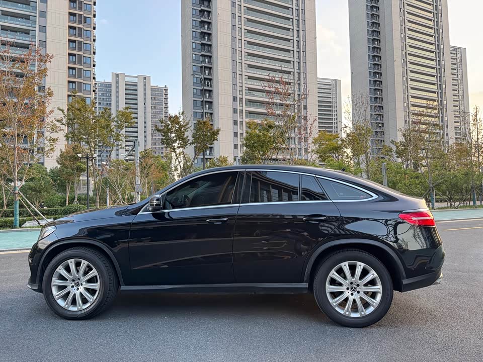 Mercedes-Benz GLE coupe