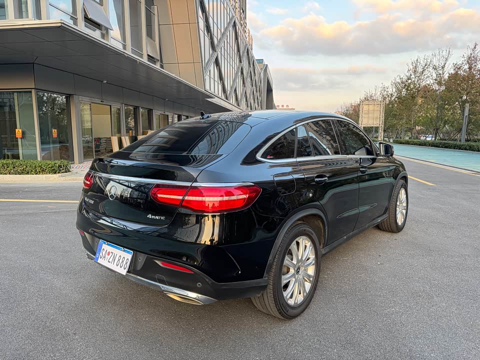 Mercedes-Benz GLE coupe
