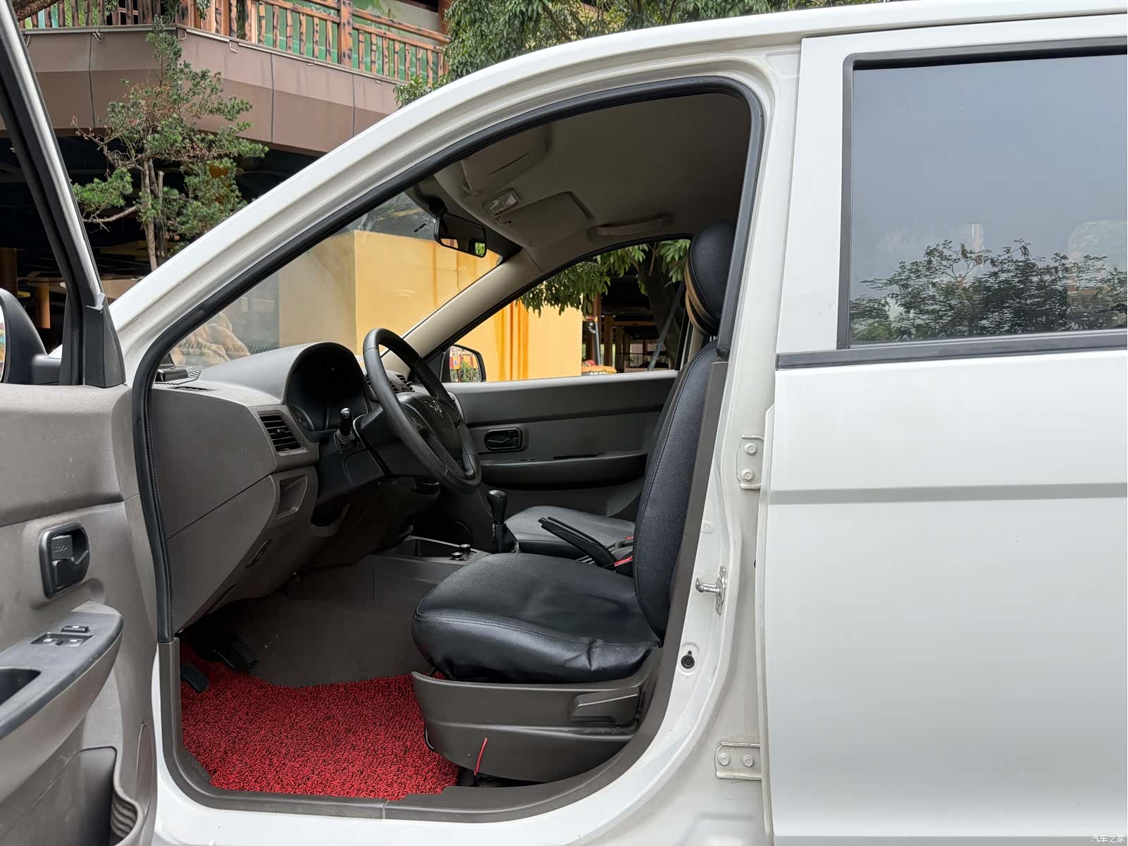 Wuling Hongguang, 2019 6