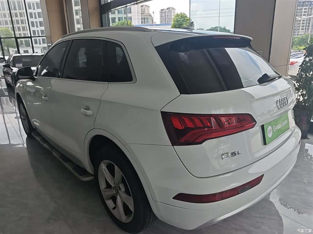 Audi Q5L, 2019 4