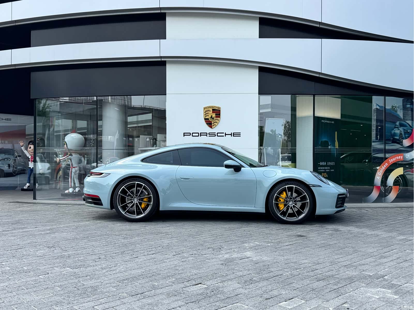 Porsche 911, 2024 4