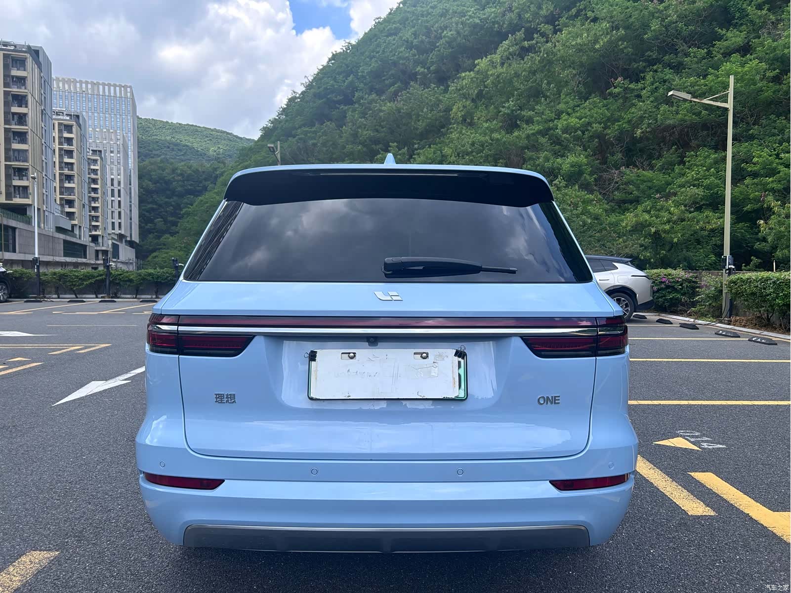 Li Auto ONE, 2022 26