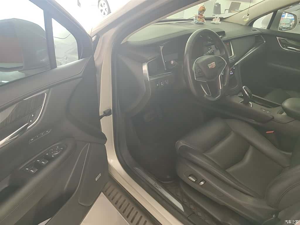Cadillac XT5, 2017 16
