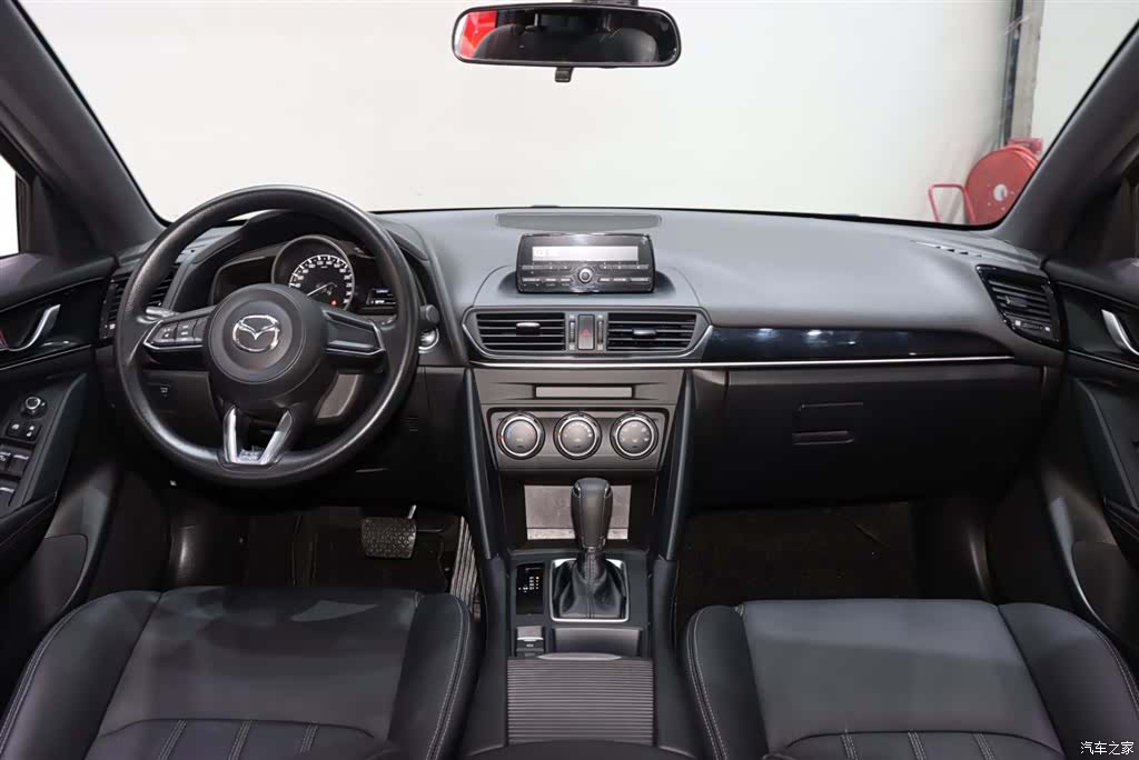 Mazda CX-4, 2020 12