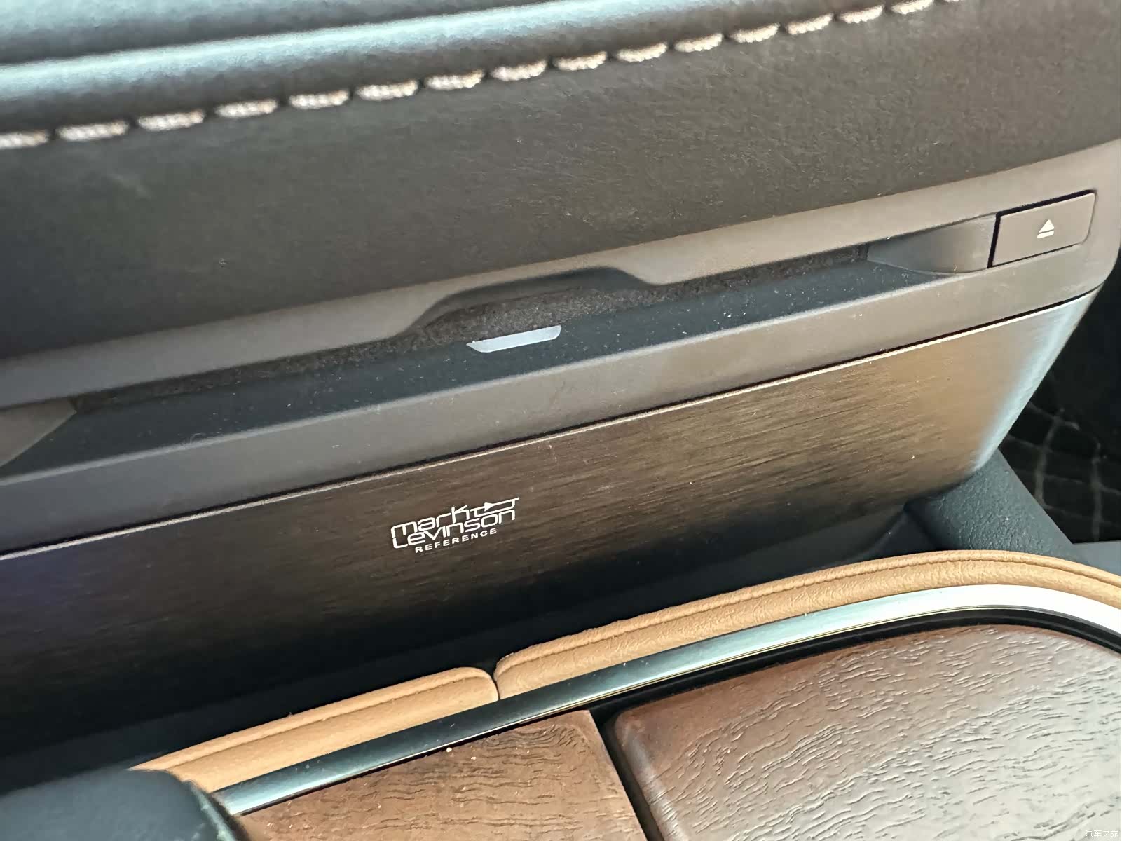 Lexus LS, 2021 16