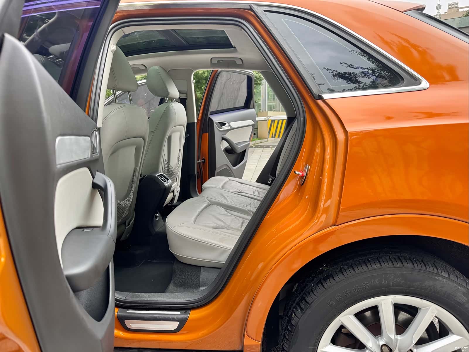 Audi Q3, 2013 10