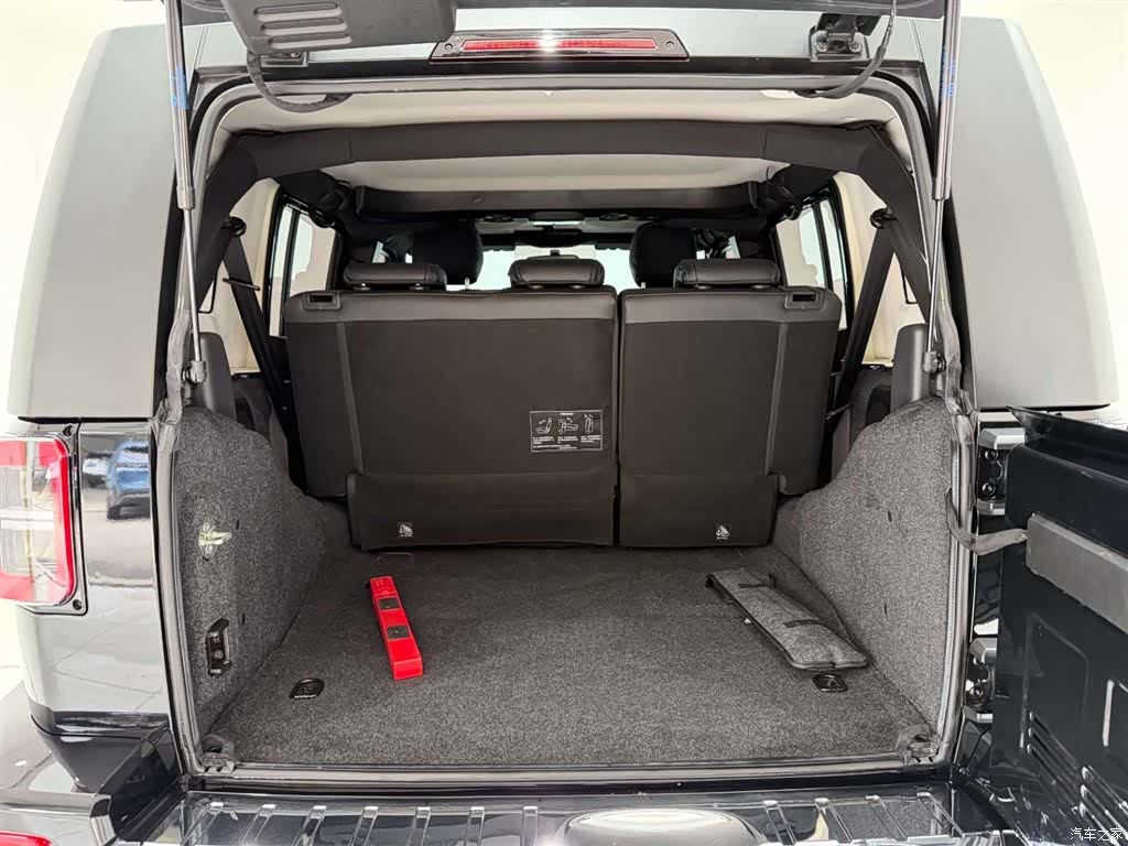 BAIC BJ40, 2024 14